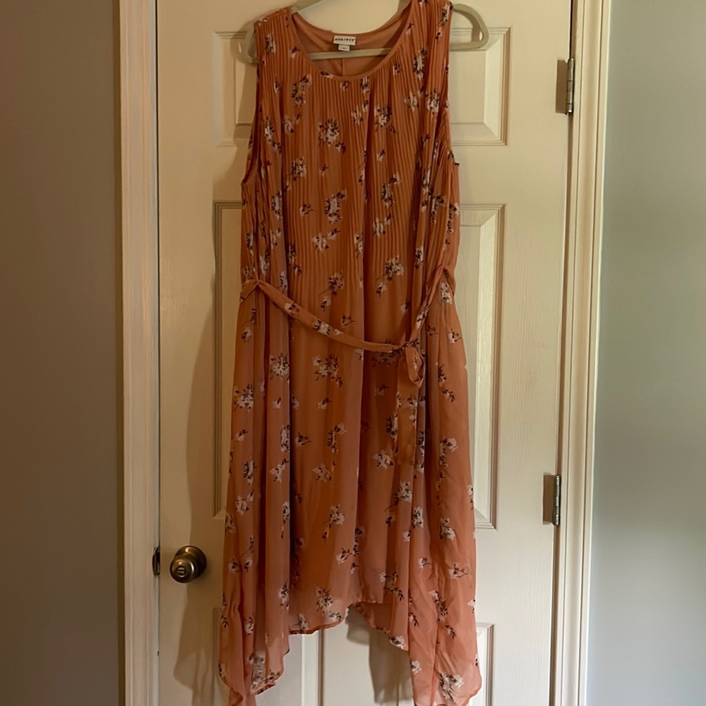 Ava and Viv 1x dress